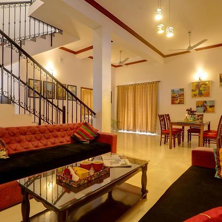 Jaqk Holidays - 9Bhk Villa For Big Groups, Private Pool-Wifi-Cartaker-Parking, North Goa Baga Exterior photo