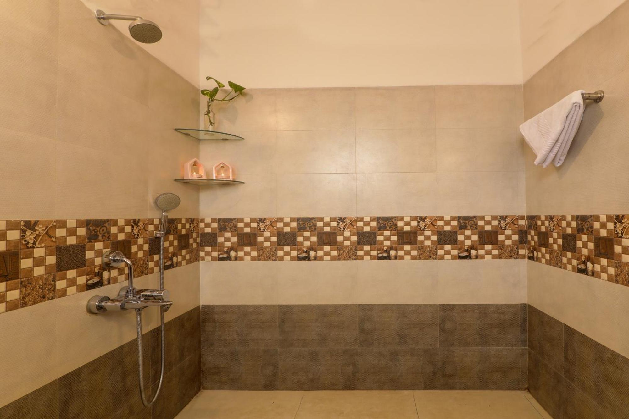 Jaqk Holidays - 9Bhk Villa For Big Groups, Private Pool-Wifi-Cartaker-Parking, North Goa Baga Exterior photo